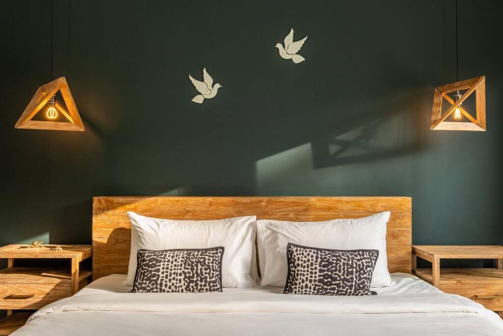 Villa Designer New 3Bdr - Lush Garden+Pool Gili Trawangan Esterno foto